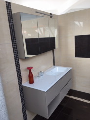 (0) Mobiltesino italienisches Badinterieur Ceramica Bianco 120cm - Waschtisch + Unterschrank + Spiegelschrank mit LED Beleuchtung 